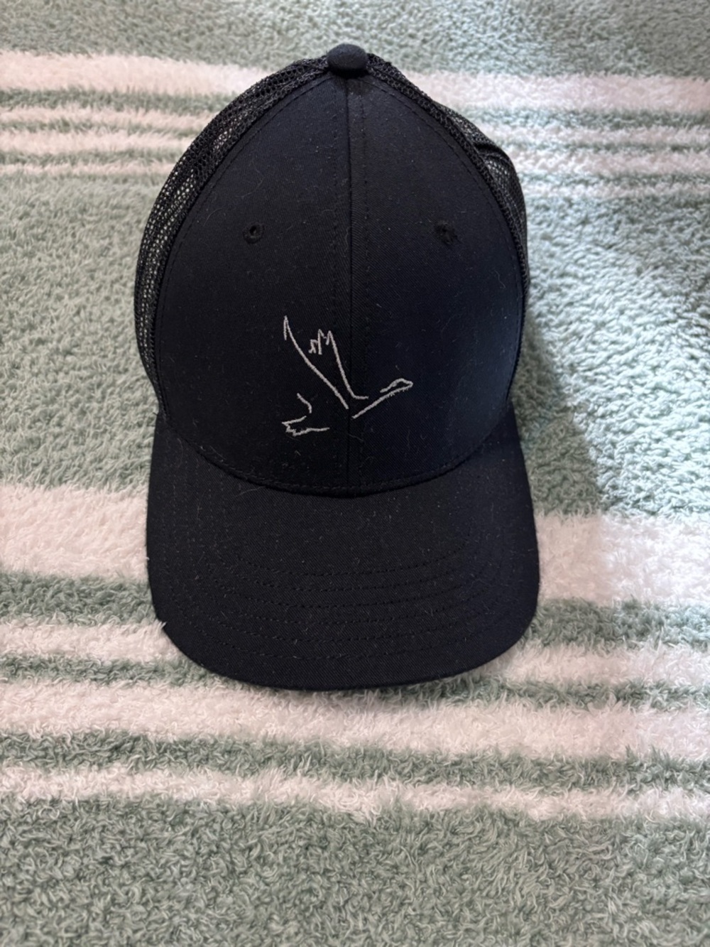 Black Mesh-Back Trucker Cap with White Goose Embroidery